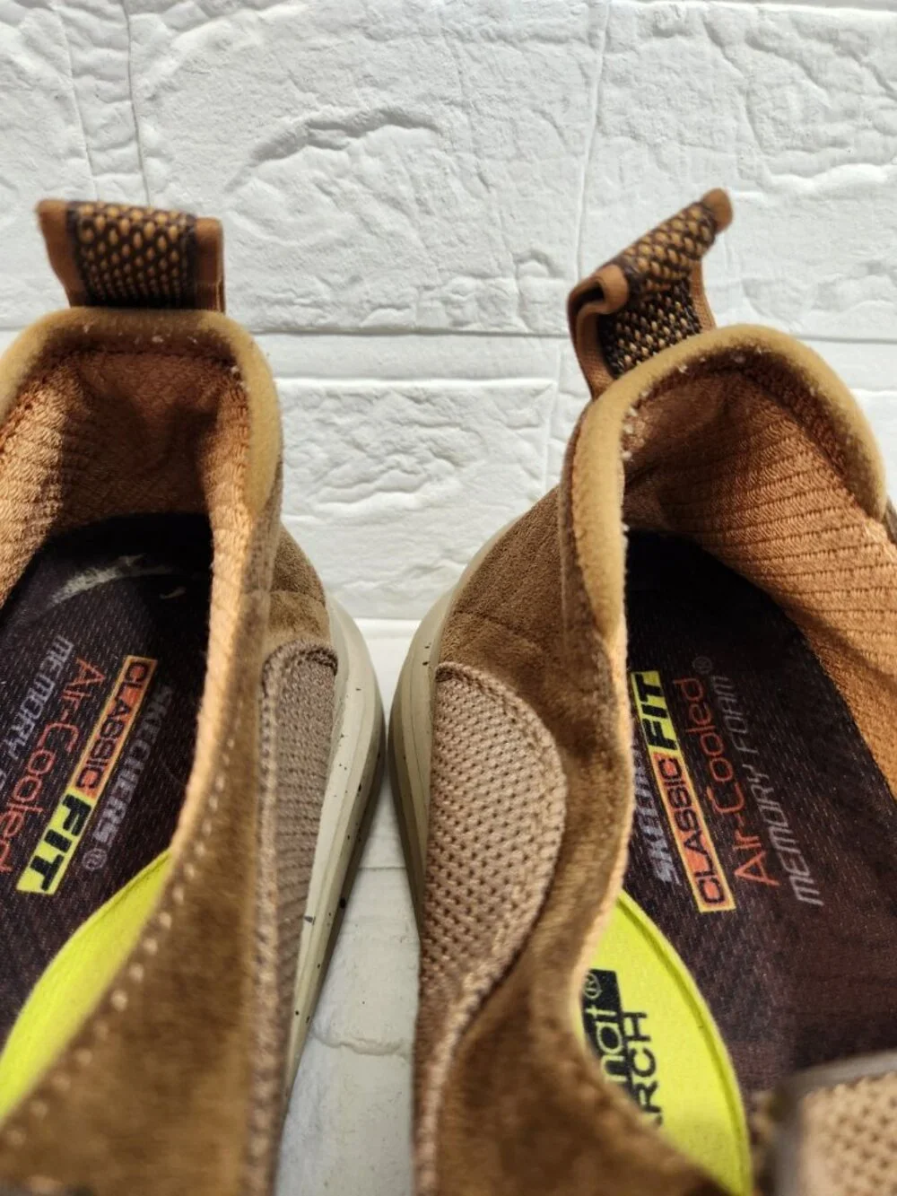 Skechers Classic Fit Air Cooled Loafers Men 11 Brown Memory Foam Slip On Comfort